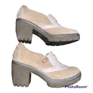 CAT Caterpillar Tan Suede Lug Sole Shoes